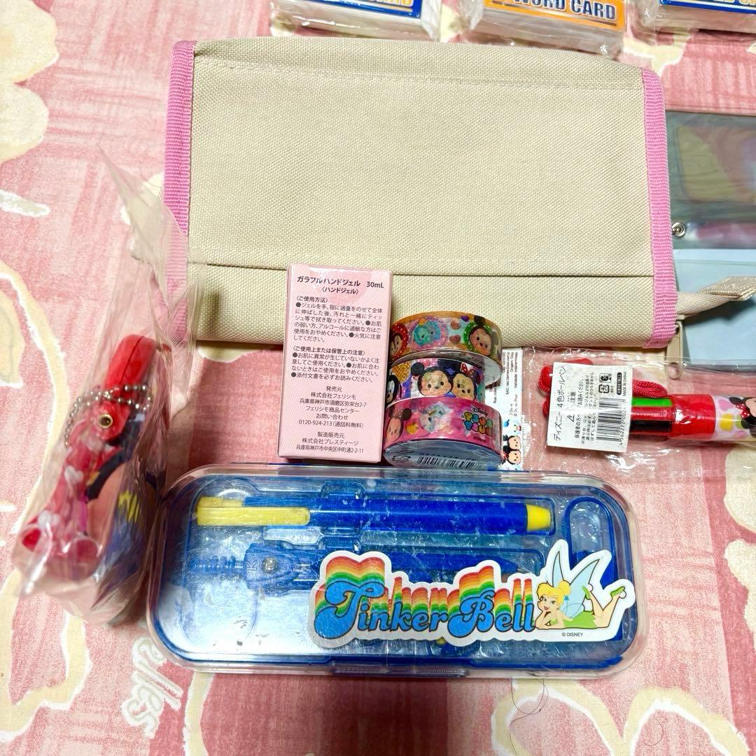 【40点　女子グッズ】リュック・バック・多種文房具・Disneyツムツム3種・他