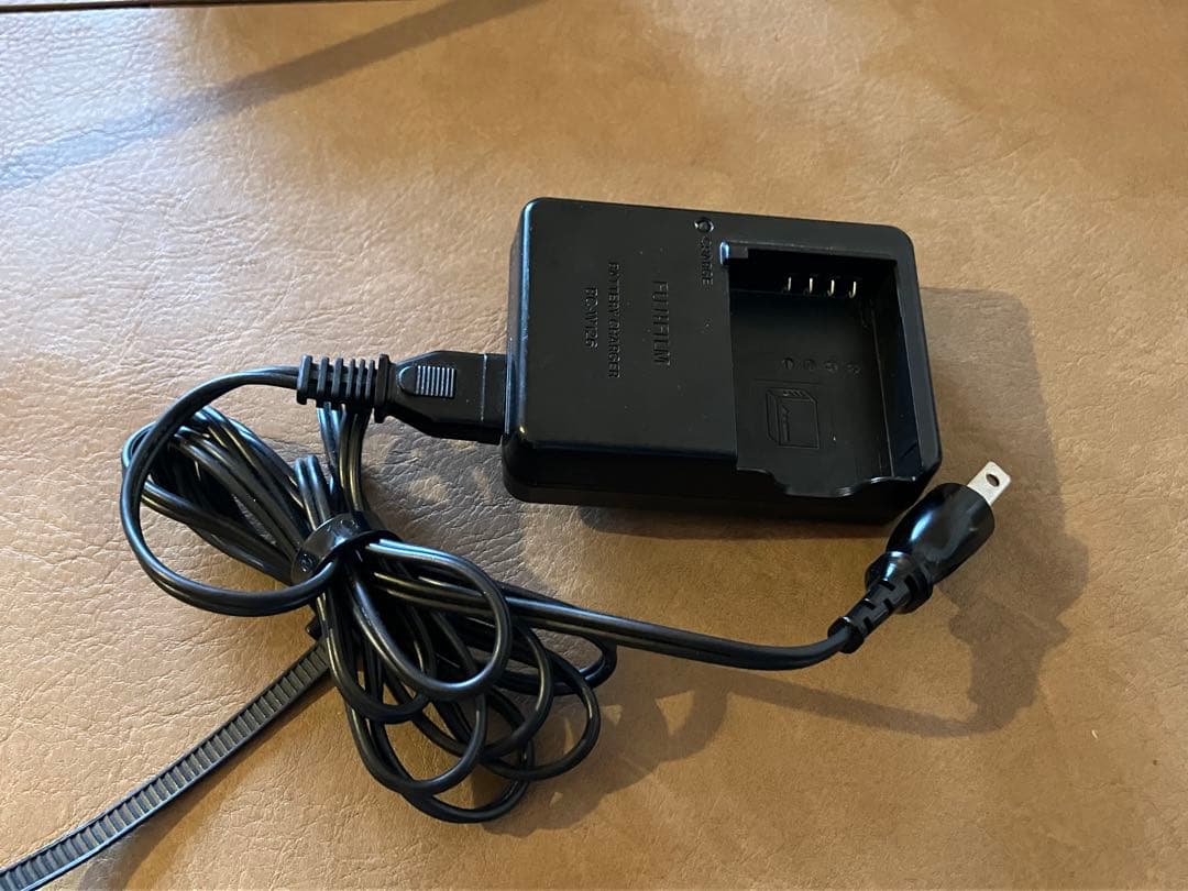 Fujifilm X100Fブラック　本日限定値下げ