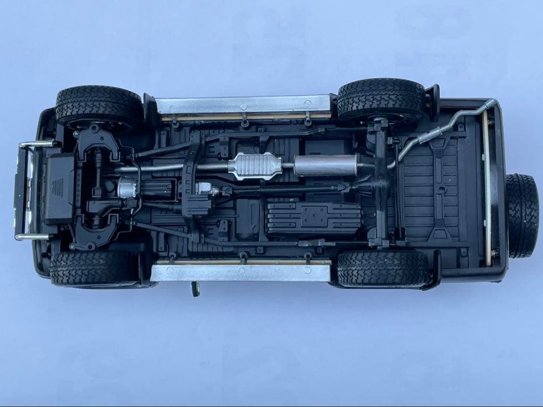 1/24 アオシマハイラックスサーフの完成品