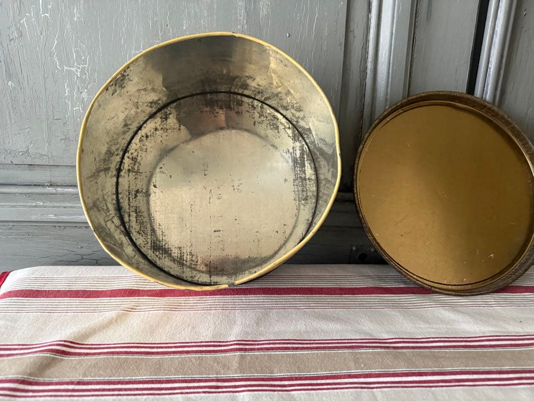 アンティーク ケーキ缶 イエロー &グリーン