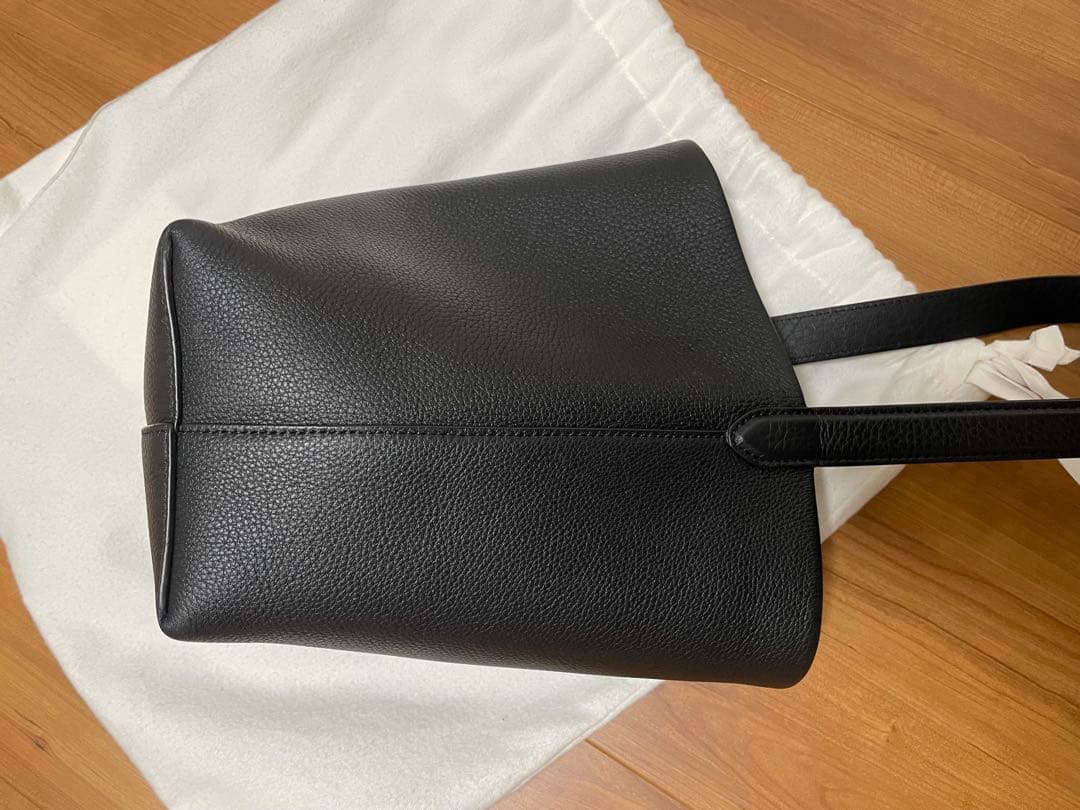 the row ザロウ　パークトート　スモール