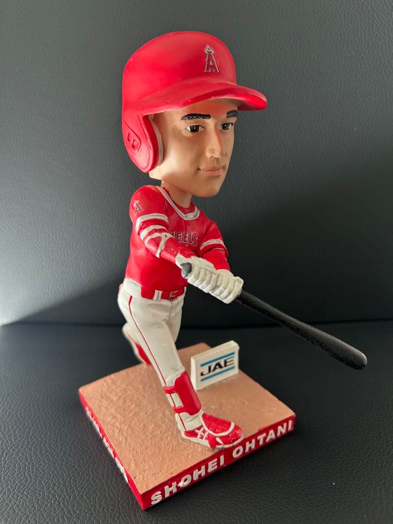 大谷翔平ボブルヘッド 2018年製ルーキーオブザイヤー記念品、エンゼルス初期時代