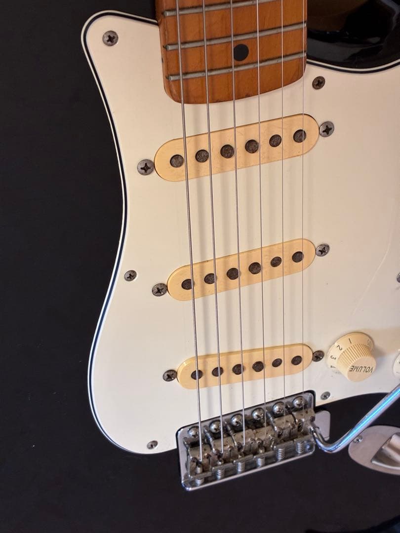 r*e様 '84〜'87製 Eシリアル FenderJapan ストラトキャスタ