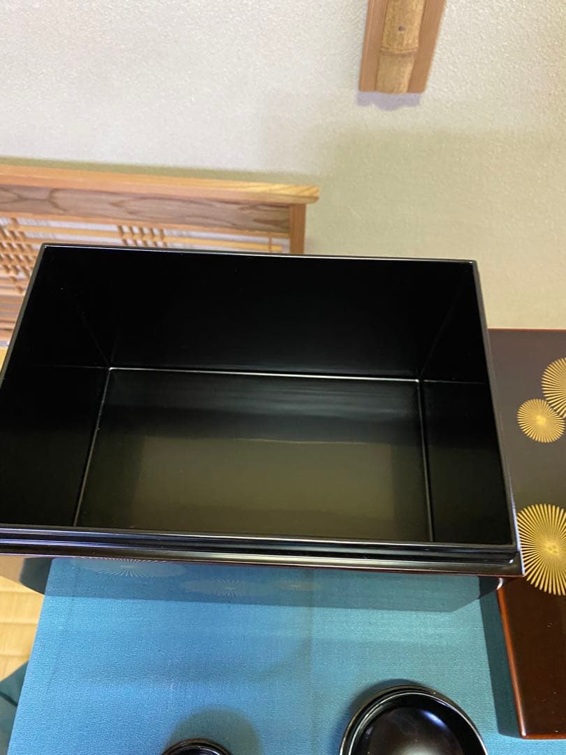 茶道具/茶箱 唐松蒔絵 利休茶箱 溜真塗り 唐松紋 3点セット 工芸品 美品