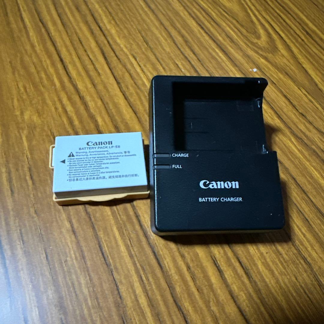 Canon EOS Kiss X5 デジタル一眼レフ