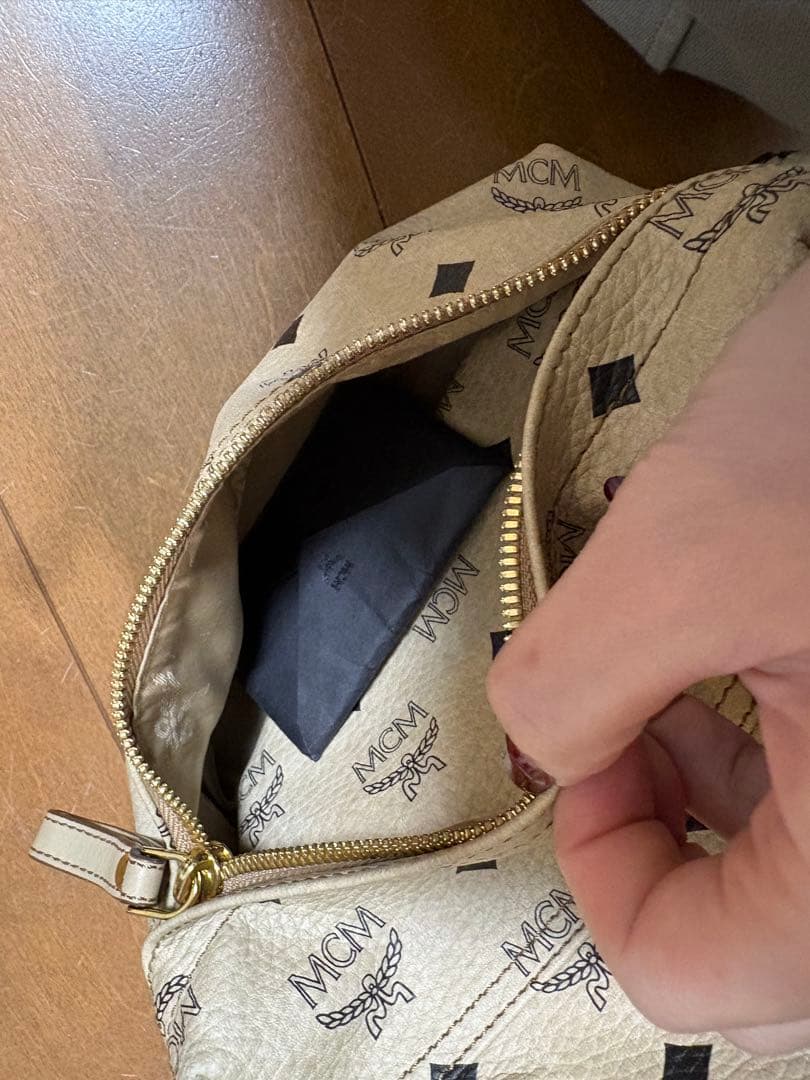 MCM バックパック　リュック　スタッズ