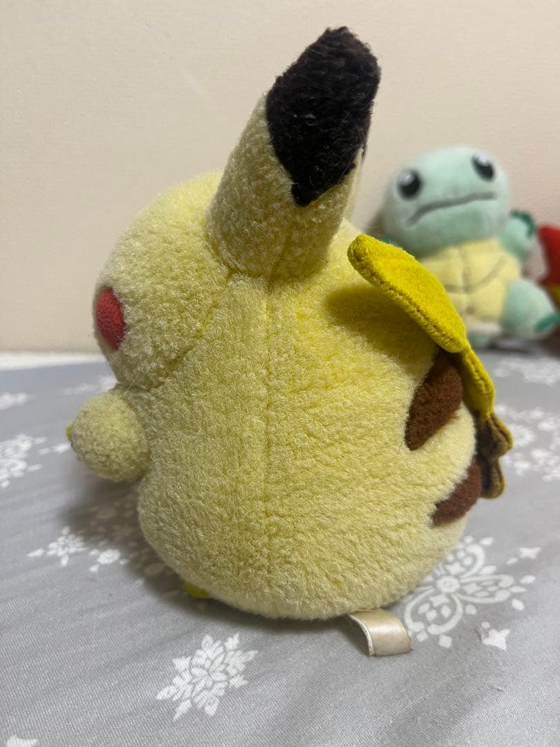 【9/15 4時まで値引】TOMY 初期ピカチュウ ぬいぐるみ(+おまけ)