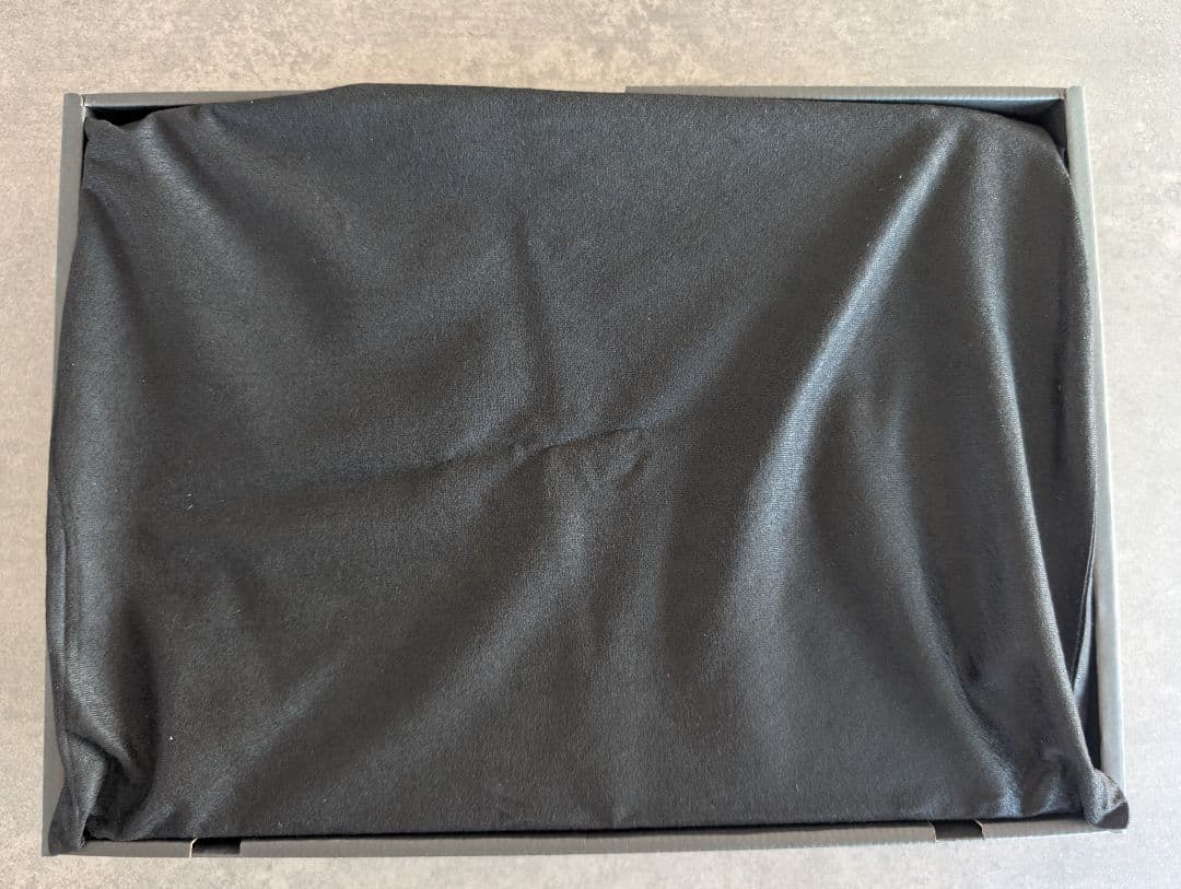 VAIO SX14 漆黒 限定モデル ALL BLACK 隠し刻印キーボード