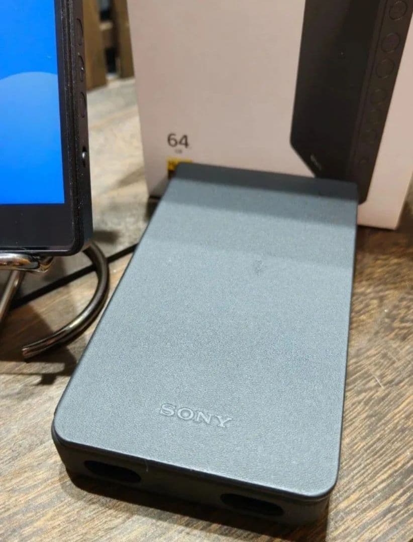 美品　NW-ZX707 純正ケース　液晶フィルム付き