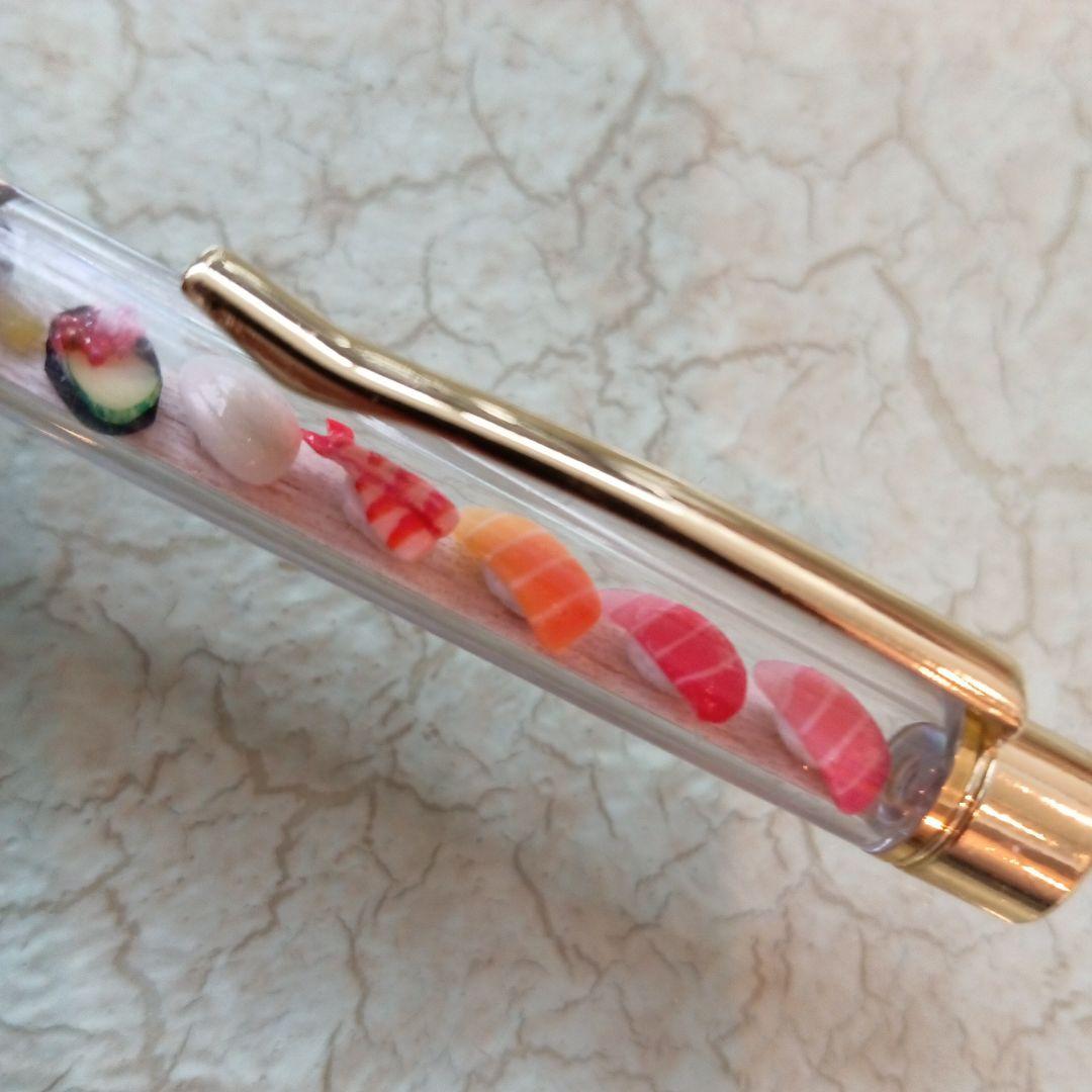 寿司　デザイン ボールペン　 本体　白　ギフトに　レア　筆記具