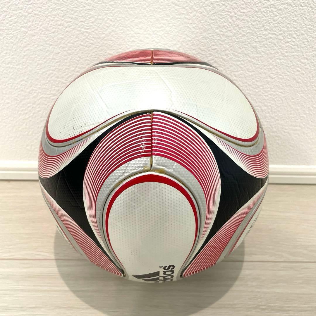 チームガイストii　adidas サッカーボール サイズ5