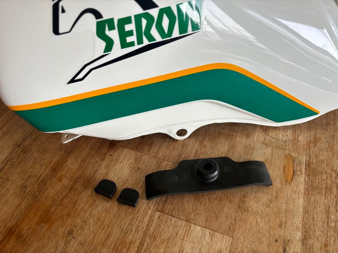 セロー225 タンク　ヤマハ SEROW 送料無料