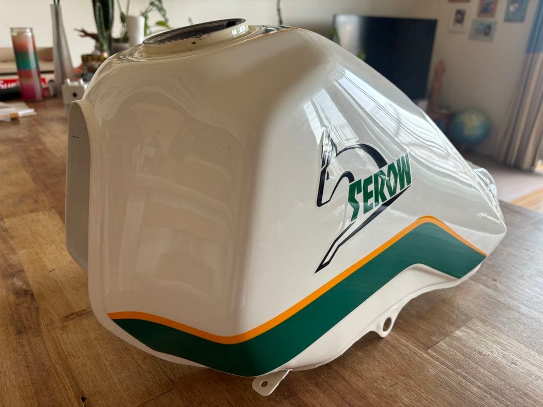 セロー225 タンク　ヤマハ SEROW 送料無料