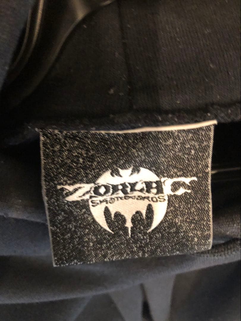 ZOR-LAC グラフィックフーディ ブラック