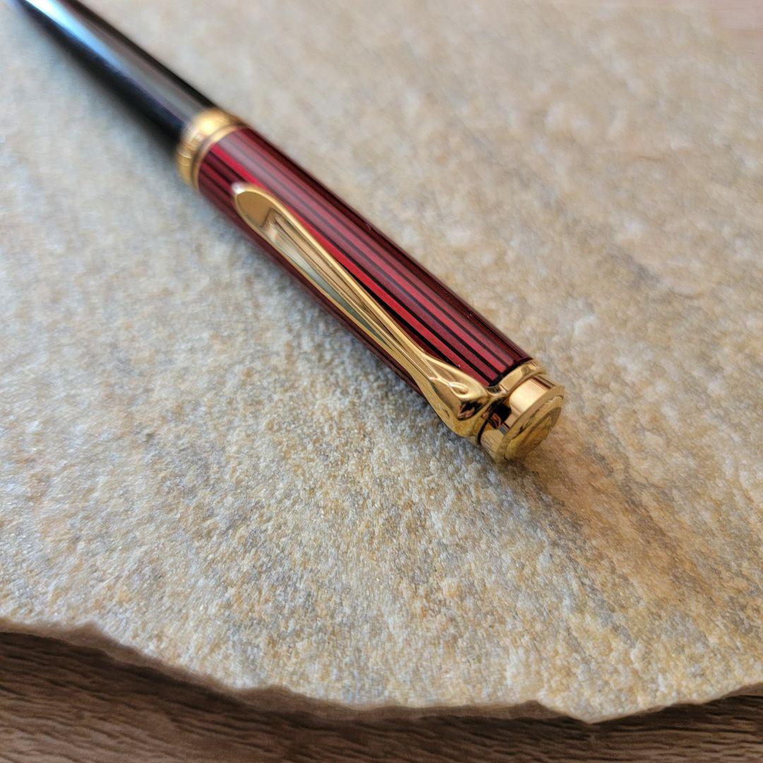 Pelikan　スーベレーン　K800　レッドストライプ