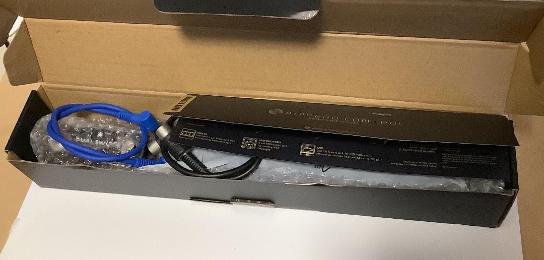 Ampero Control MIDIコントローラー