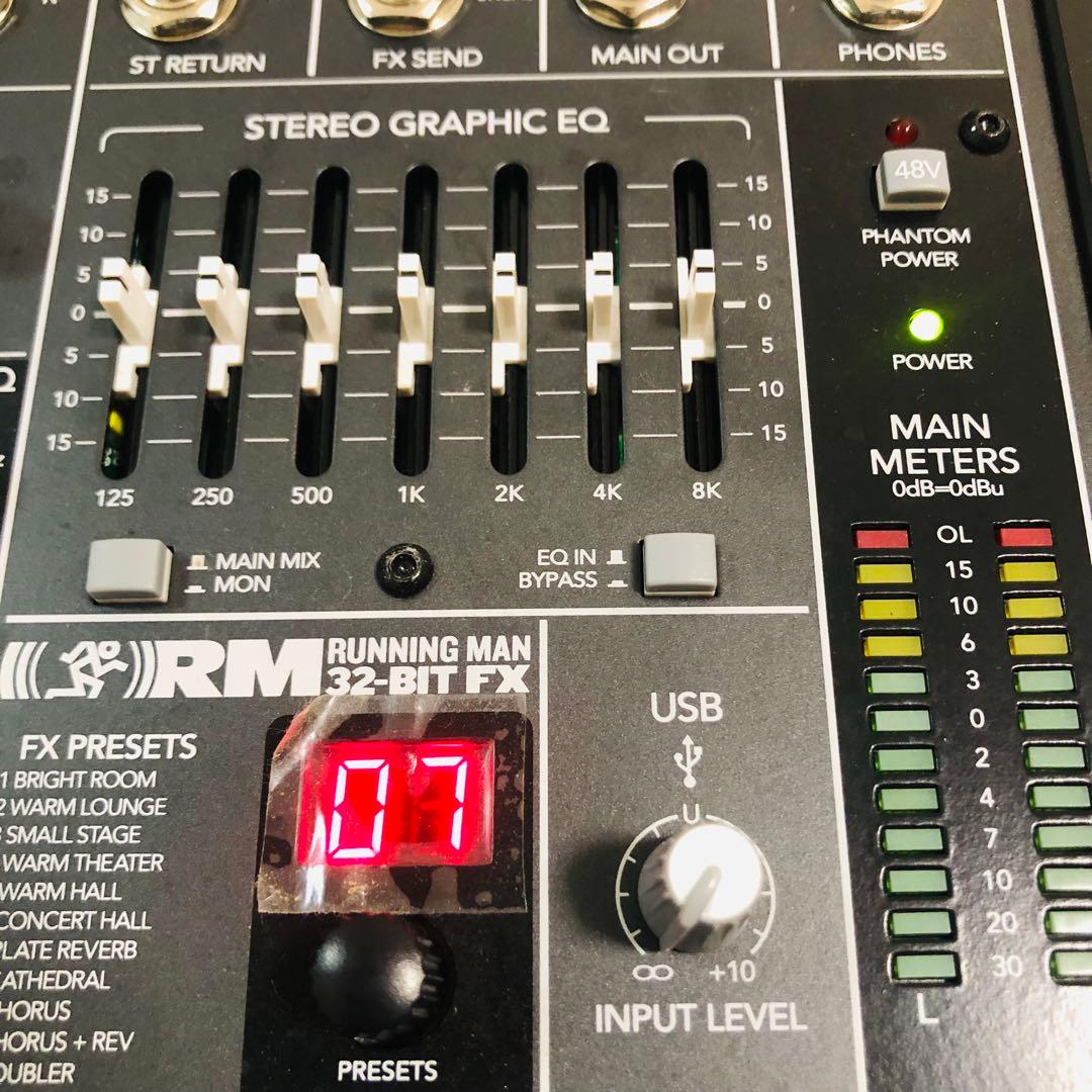 【極美品】MACKIE ProFX12 12チャンネルミキサー