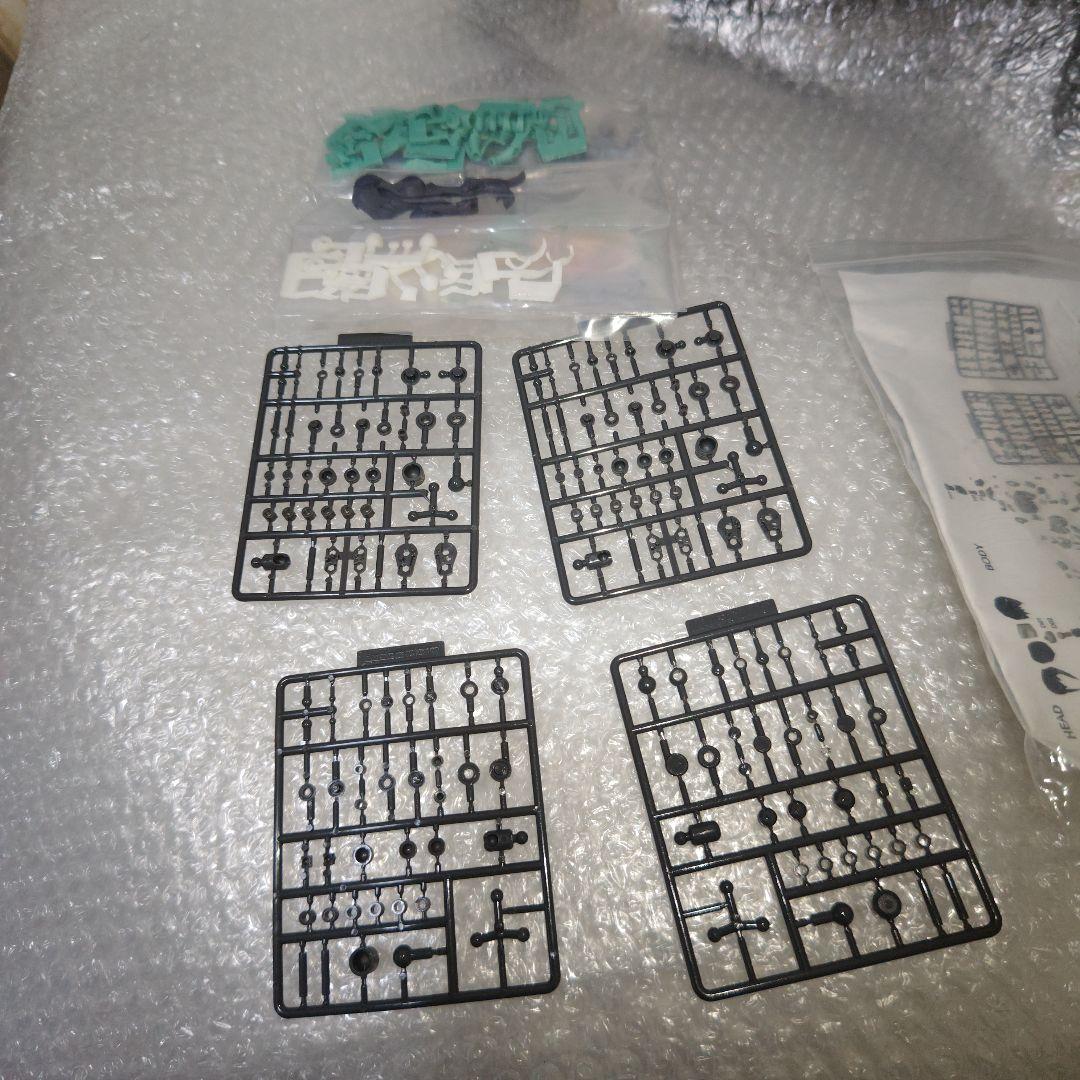 MUSCUTO　メカガデ子　ガレージキット　未組立