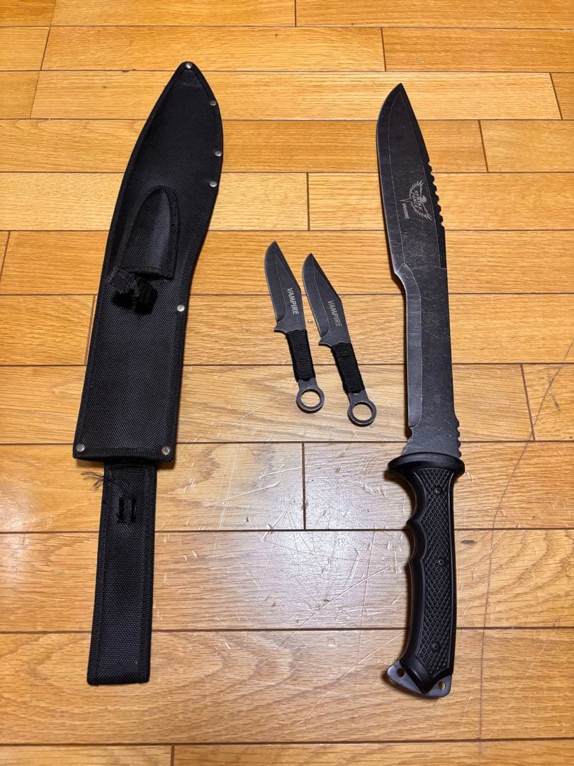 STRIKE FORCE VAMPIRE ナイフセット