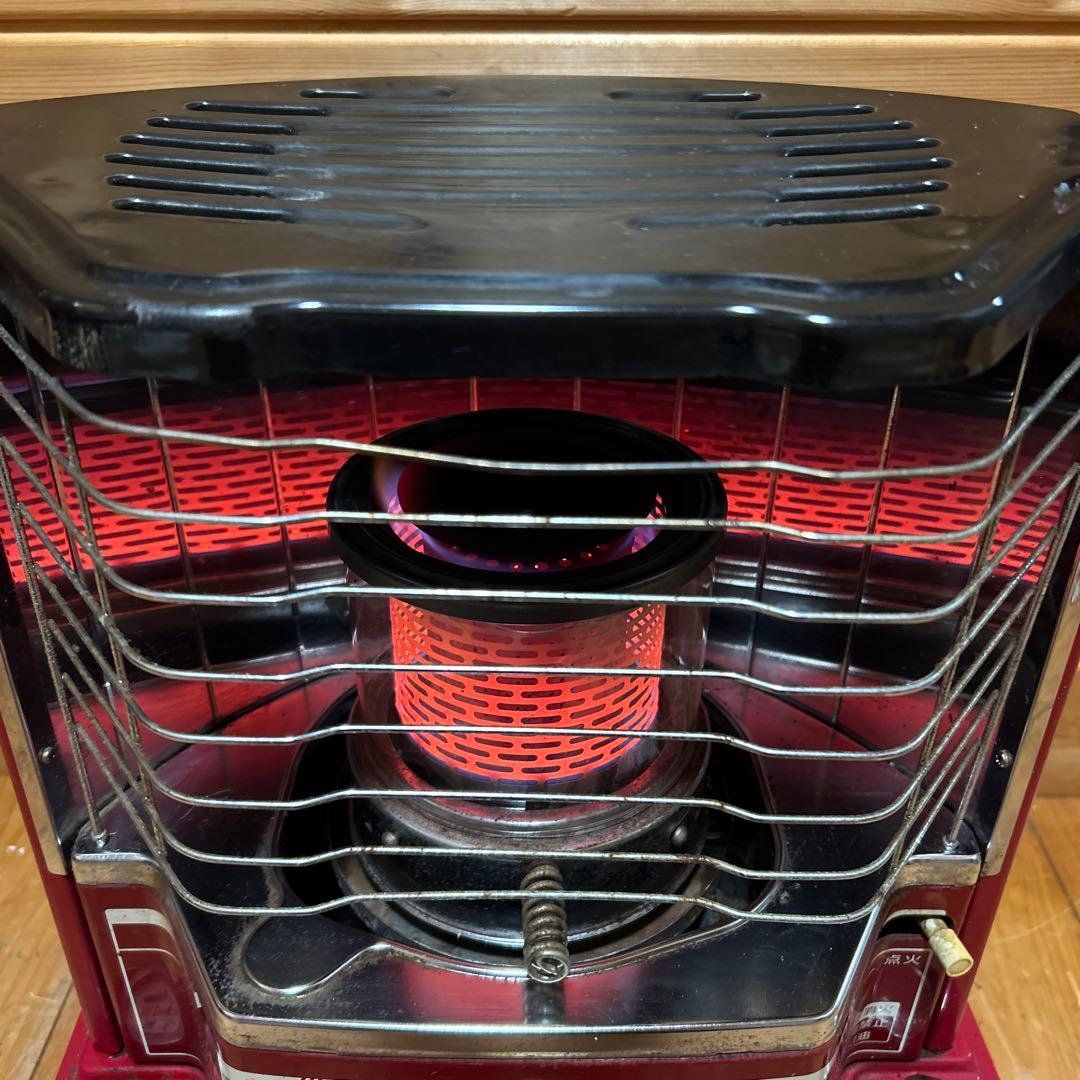 コロナ石油ストーブＳＲ―１　前期型レトロ　放射式タンク一体型　電子点火OK！