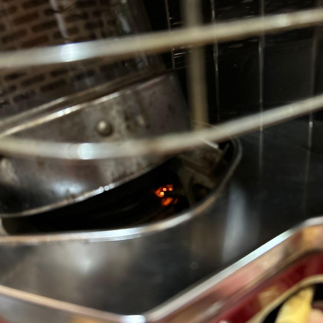 コロナ石油ストーブＳＲ―１　前期型レトロ　放射式タンク一体型　電子点火OK！