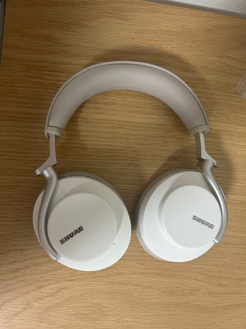 ヘッドホン SHURE aonic50