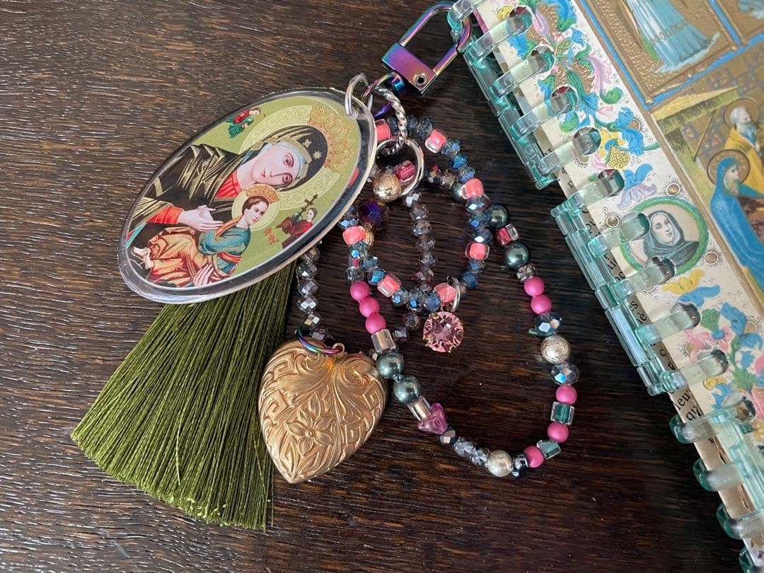 A)聖なるおすそ分けファイル　コラージュ素材　レース