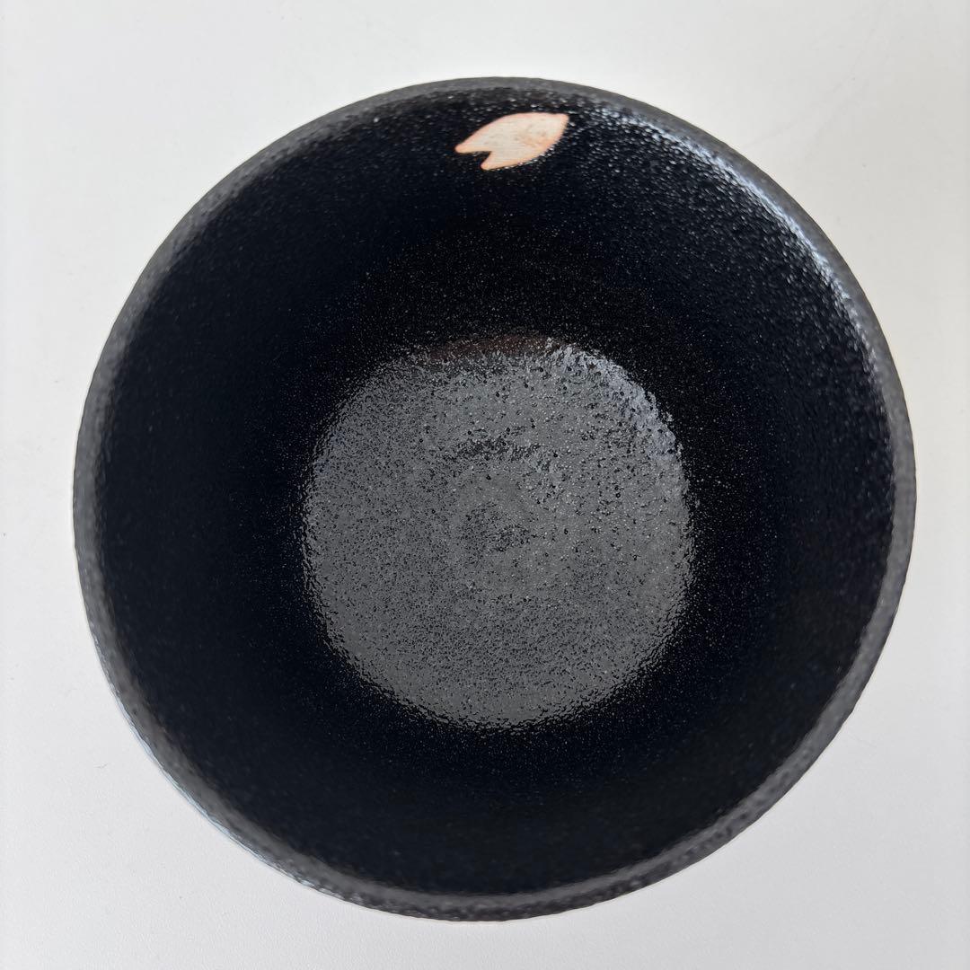 【新品未使用】抹茶茶碗　兎月窯　杉浦芳樹作　瀬戸焼　御題『桜』茶碗　共箱ウコン布