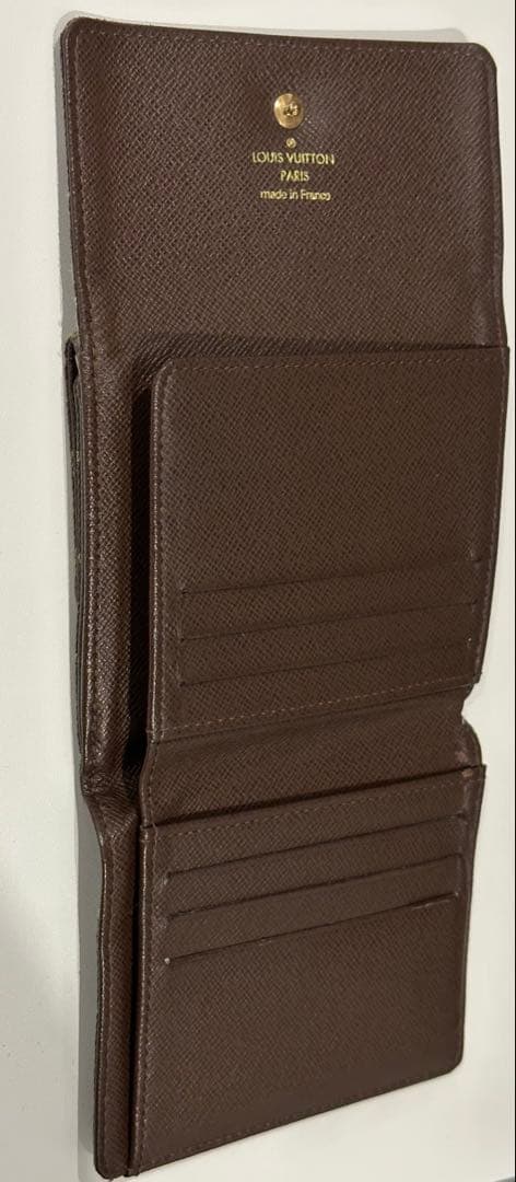 ルイヴィトン ポルトモネ ビエ カルト クレディ エベヌ 財布