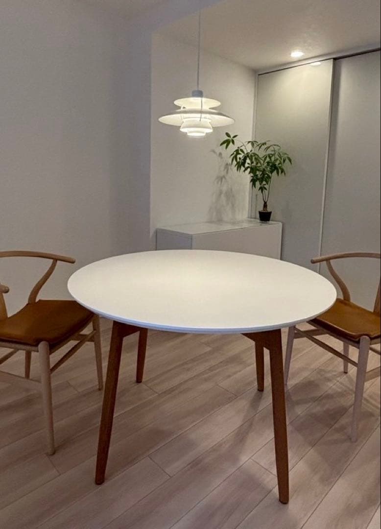 CARL HANSEN&SON カールハンセン BA103 円形テーブルホワイト