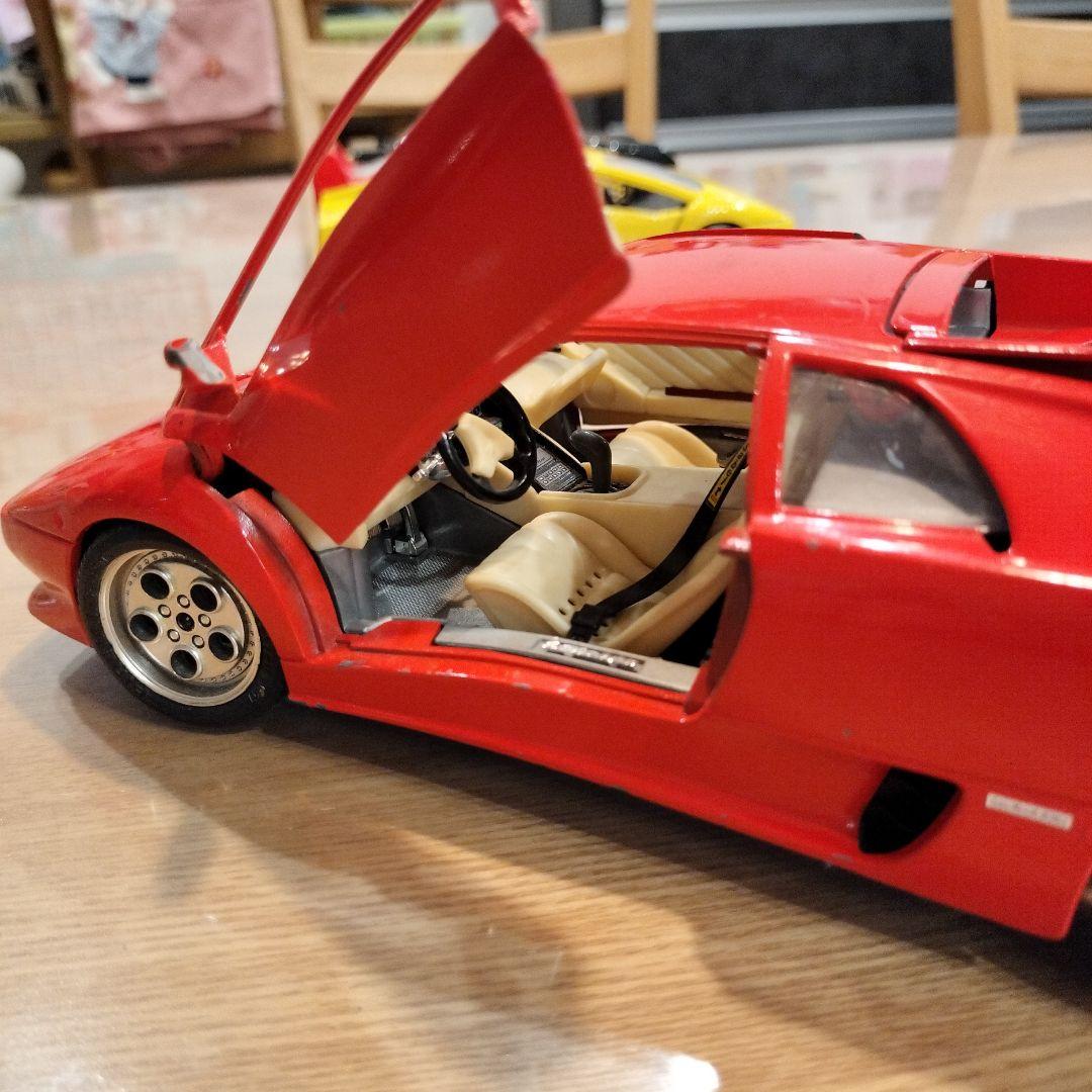 ミニカーセット　1/18が1台　1/24が3台