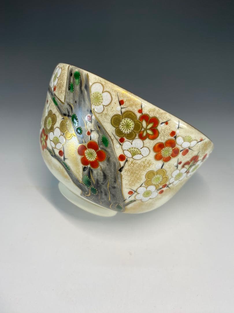 【茶道具】善昇造　色絵梅茶盌（共箱）