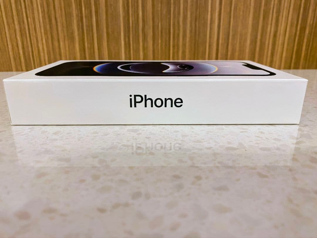 ●iphone16e ブラック 128GB SIMフリー 新品未使用、未開封●