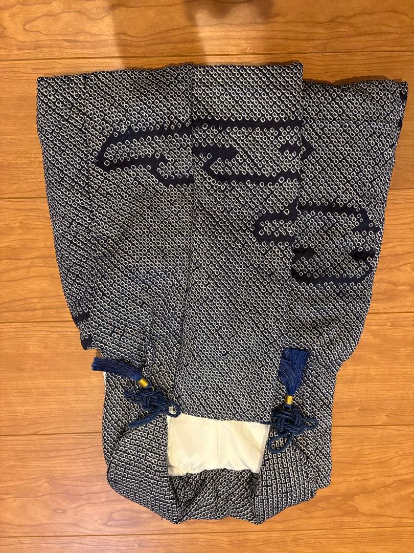 総絞り被布セット　七五三　3歳　男の子　一式　鷹　黒系　正絹