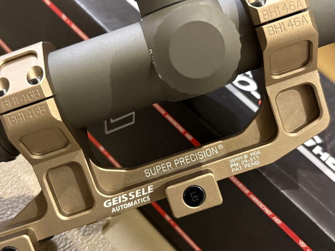 NIGHT FORCEタイプ NXS 1-4x24 スコープマウント 付き