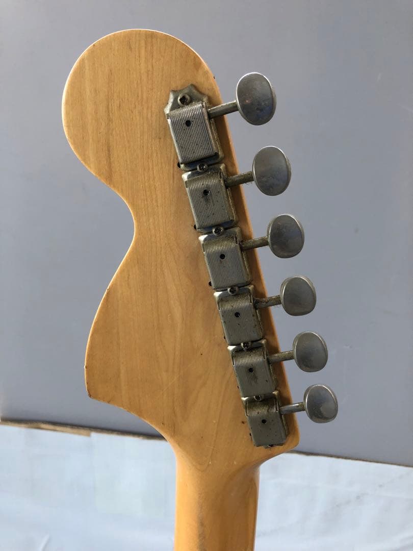 ギター Fender STRATOCASTER Japan(I90)