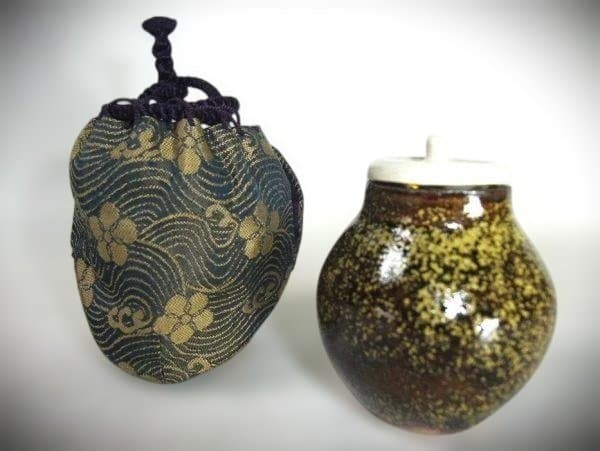 茶道用陶器壺 青金花 柄茶道具 茶入れ 蓋 陶磁器 仕覆 美品 在銘