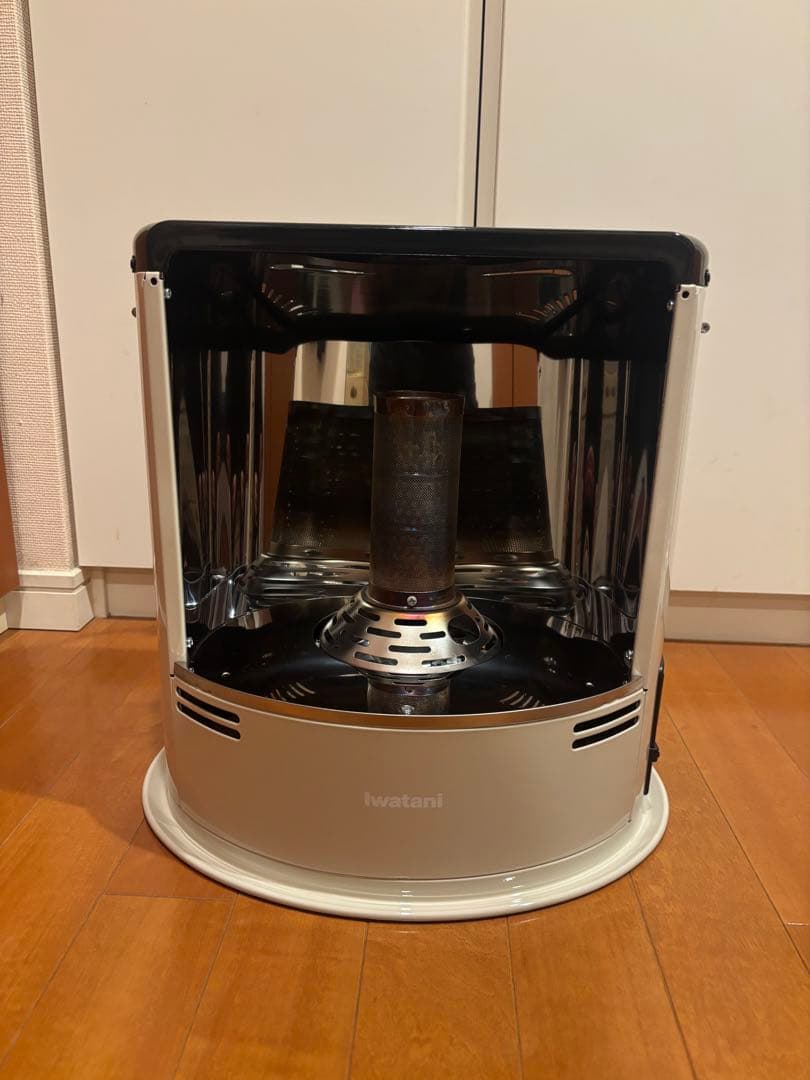 Iwataniイワタニ カセットガスストーブ デカ暖II CB-STV-DKD2