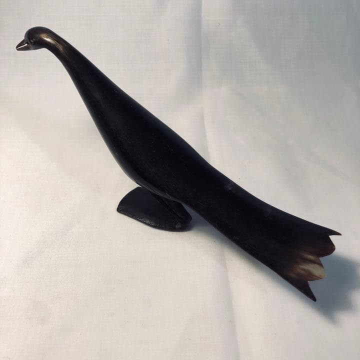 激レア　19世期フランスアンティーク　手彫牛角鳥のオブジェ