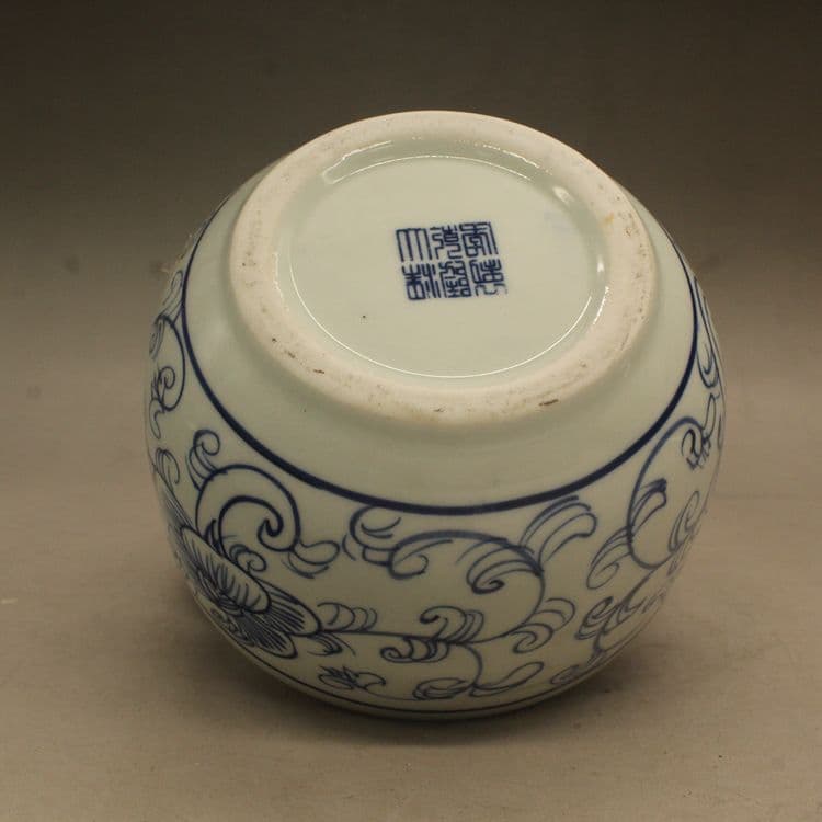 青花纏枝連蓋缶 磁器 書道具 文房具 現代工芸品 美術品 装飾品 置物