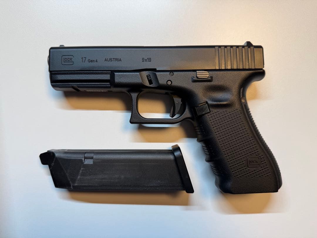 東京マルイ ガスブローバックガン Glock17 GEN4
