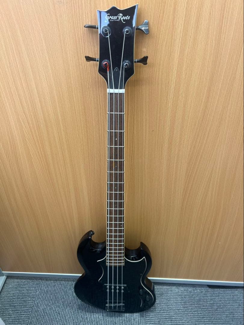 GrassRoots グラスルーツ エレキベース 黒 4弦 SGタイプ ロック