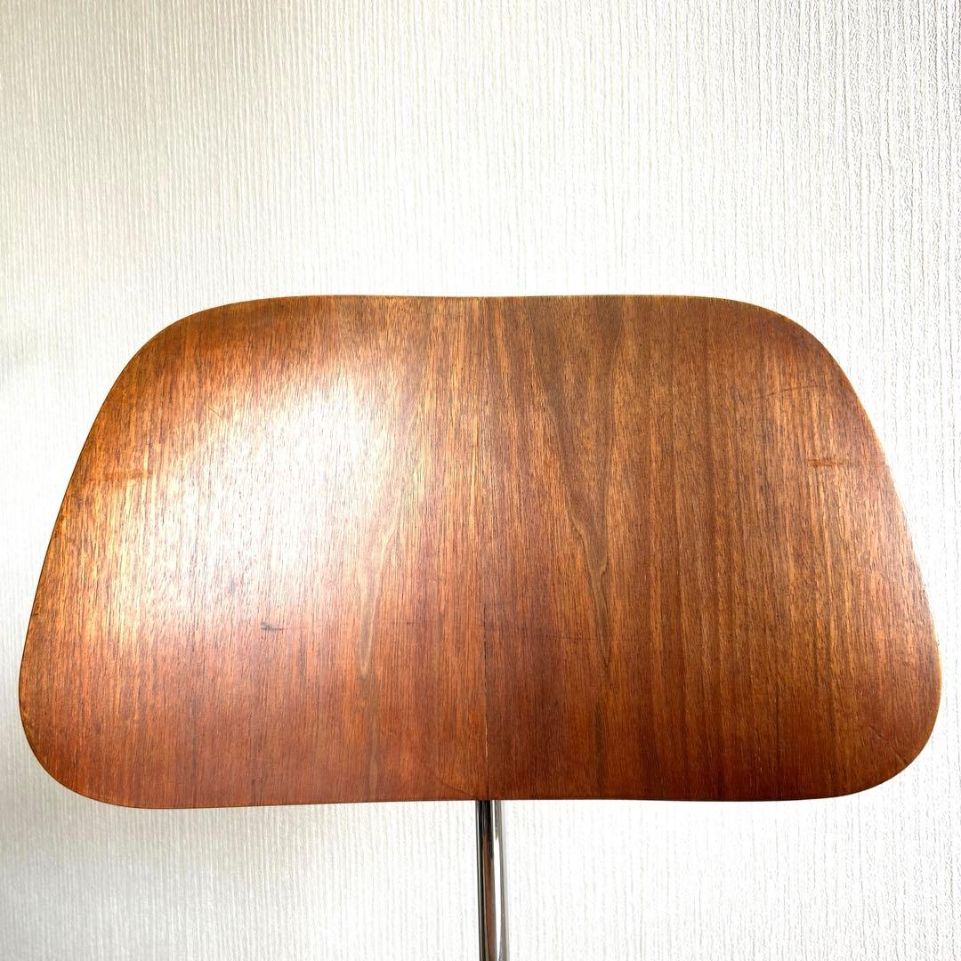 ハーマンミラー dcm harmanmiller dcm