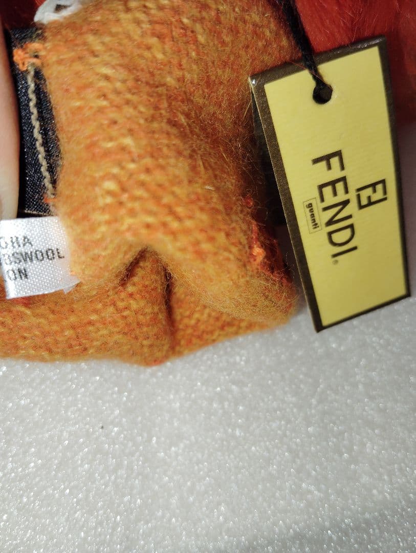新品未使用タグ付 FENDI フェンディ ファー付手袋 オレンジ
