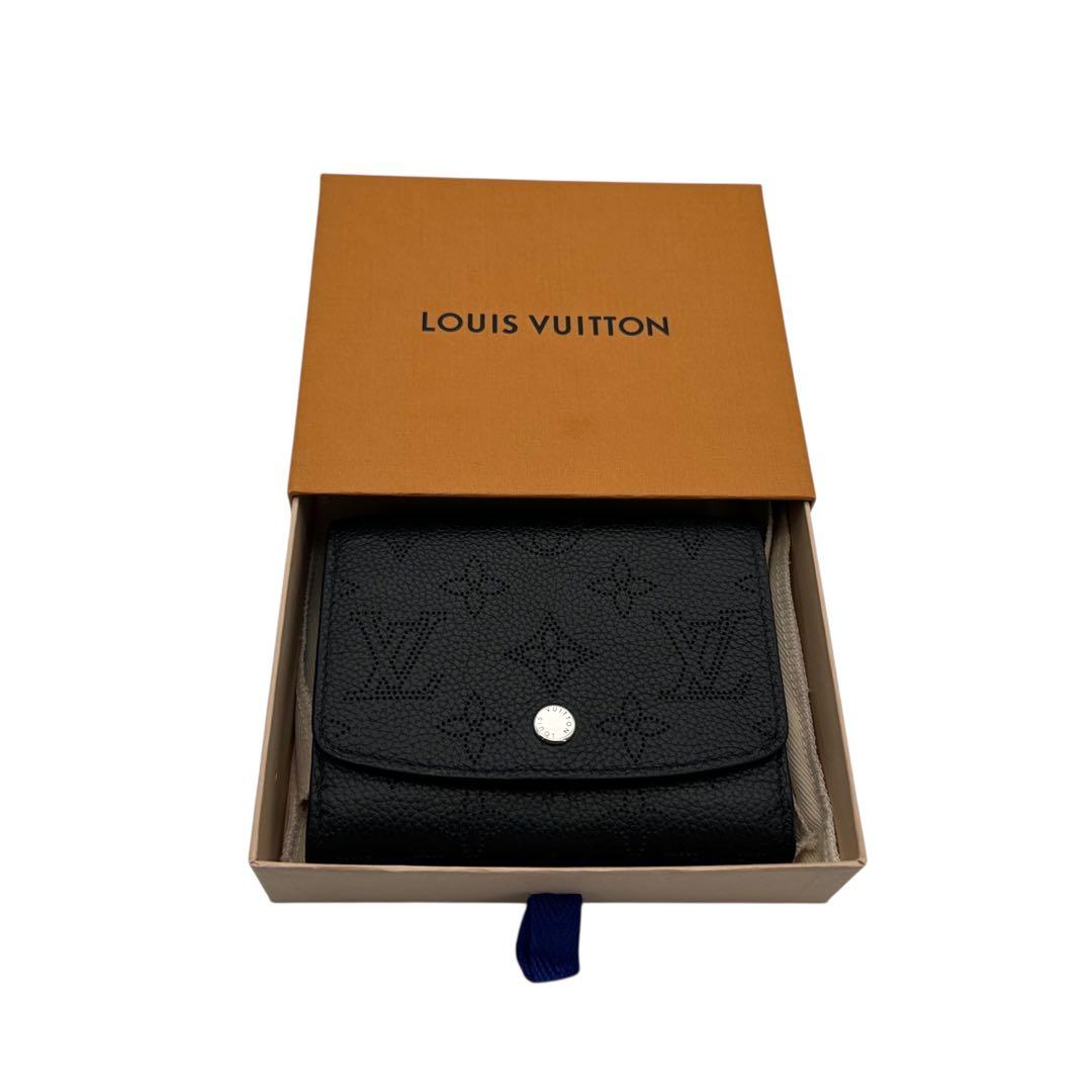 新品に近い　新型IC・箱付き　ヴィトン　マヒナ　ポルトフォイユイリスコンパクト