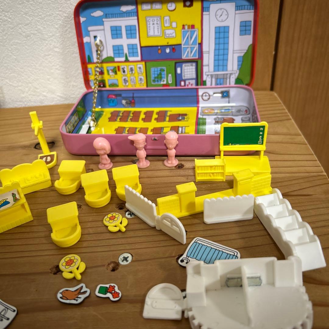 ちびまる子ちゃんレトロ筆箱　ゆかいな学校