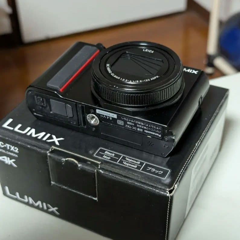 【鬼〆字さま専用】LUMIX DC-TX2・純正充電器バッテリ２個