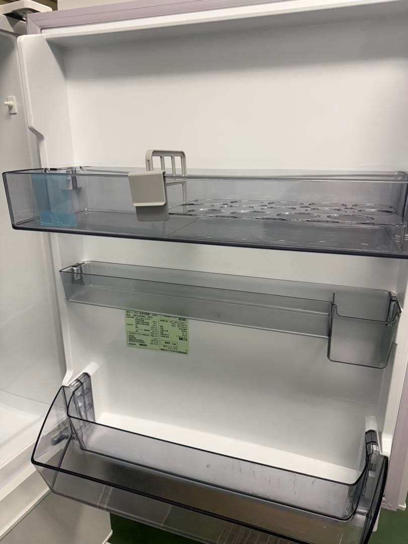 東芝　ノンフロン冷凍冷蔵庫　GR-U33SC (WU) 2023年　326L