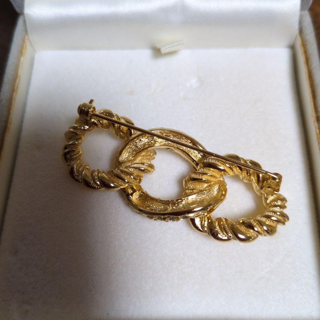 Christian Dior ツイスト　ラインストーン　ブローチ