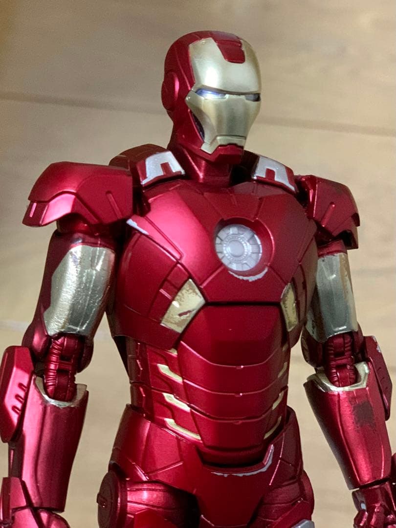 S.H.Figuartsアイアンマンマーク7 AVENGERS ASSEMBLE